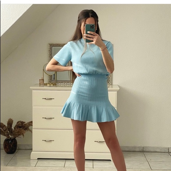 NWT ZARA LIGHT KNIT MINI DRESS - Picture 9 of 12